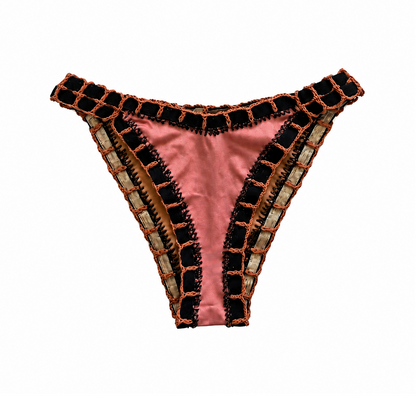 Ambar Bikini Bottom